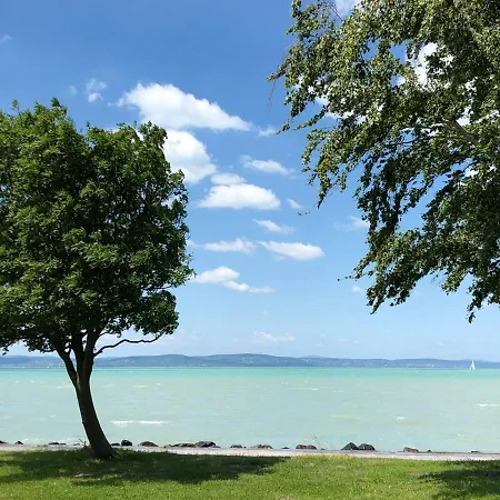 아파트 Siofoki Vizparti Nyaralo - Lakeside